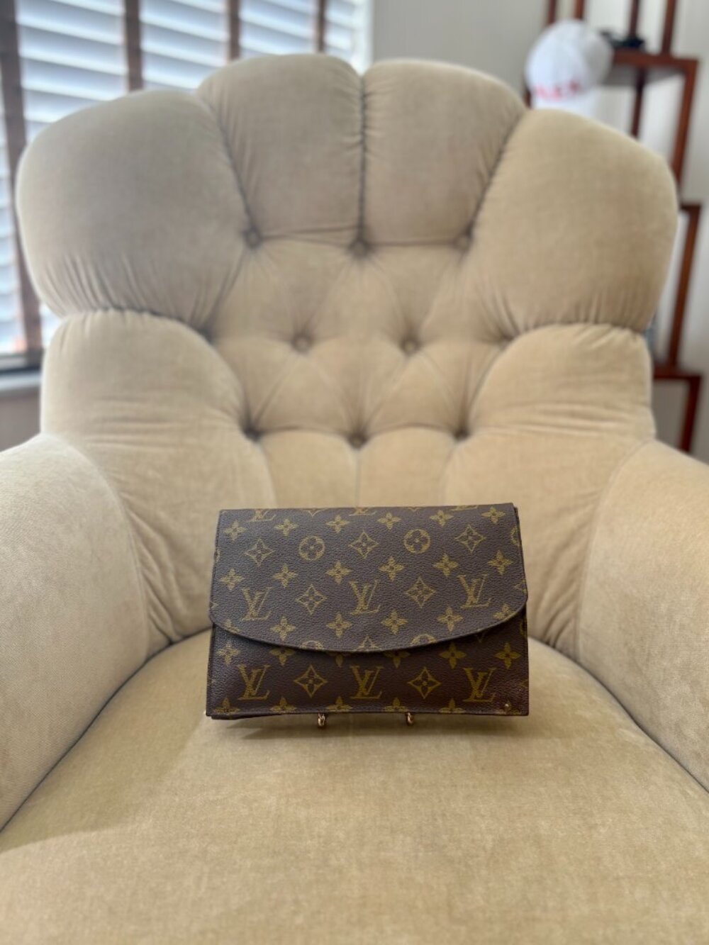 VTG Auth LOUIS VUITTON Rabat 23 Monogram Coated Canvas Pouchette Clutch Bag